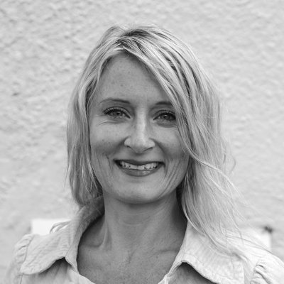 Black and white portrait of Tammy Teske